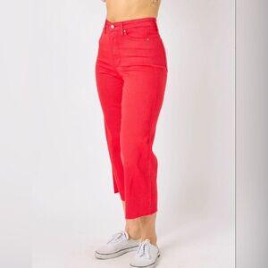 Judy Blue Tummy Control Cropped Denim Jeans